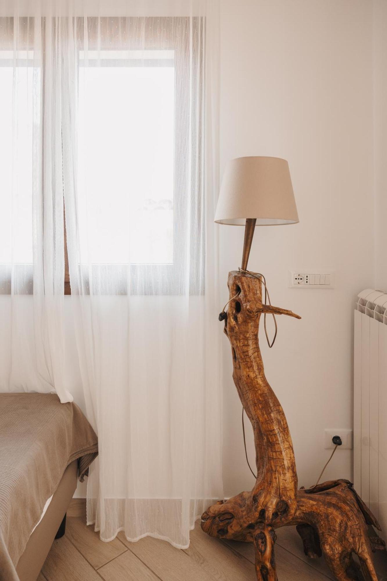 La Casa Di Pinocchio Hotel Enna Ruang foto